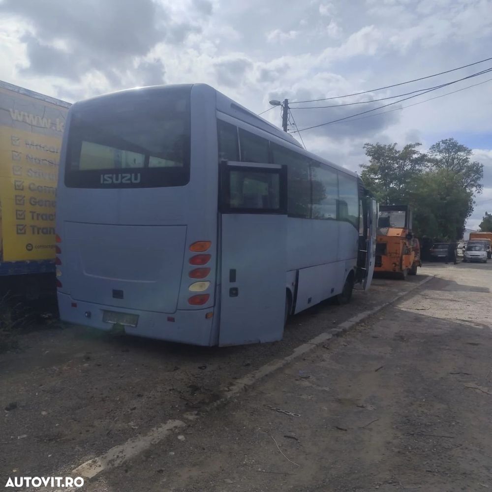 Dezmembrari Isuzu Turquoise (2000-2022) 5.2 D Motorina - 8