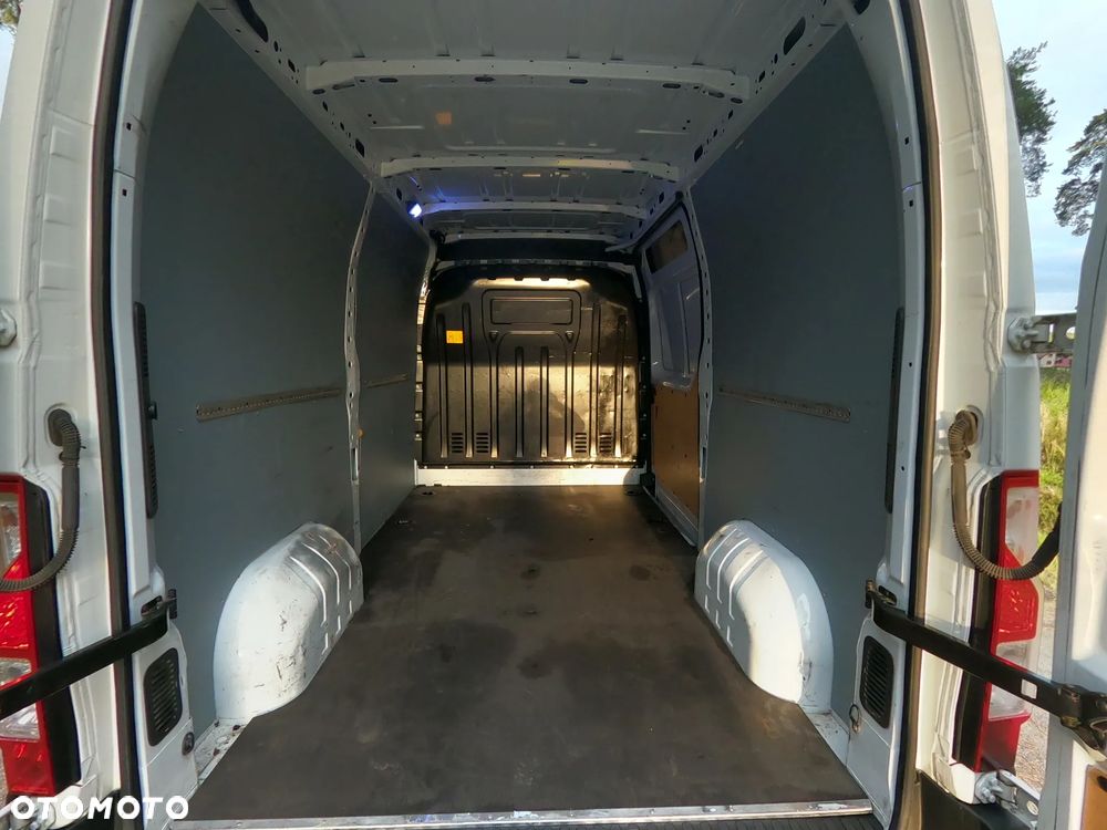 Opel Movano - 11