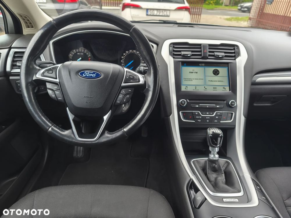 Ford Mondeo - 16