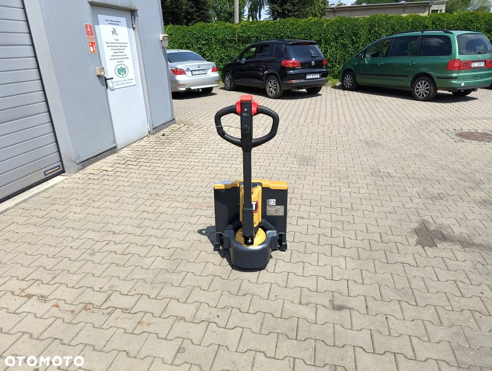 Caterpillar NPP15QBL - 17