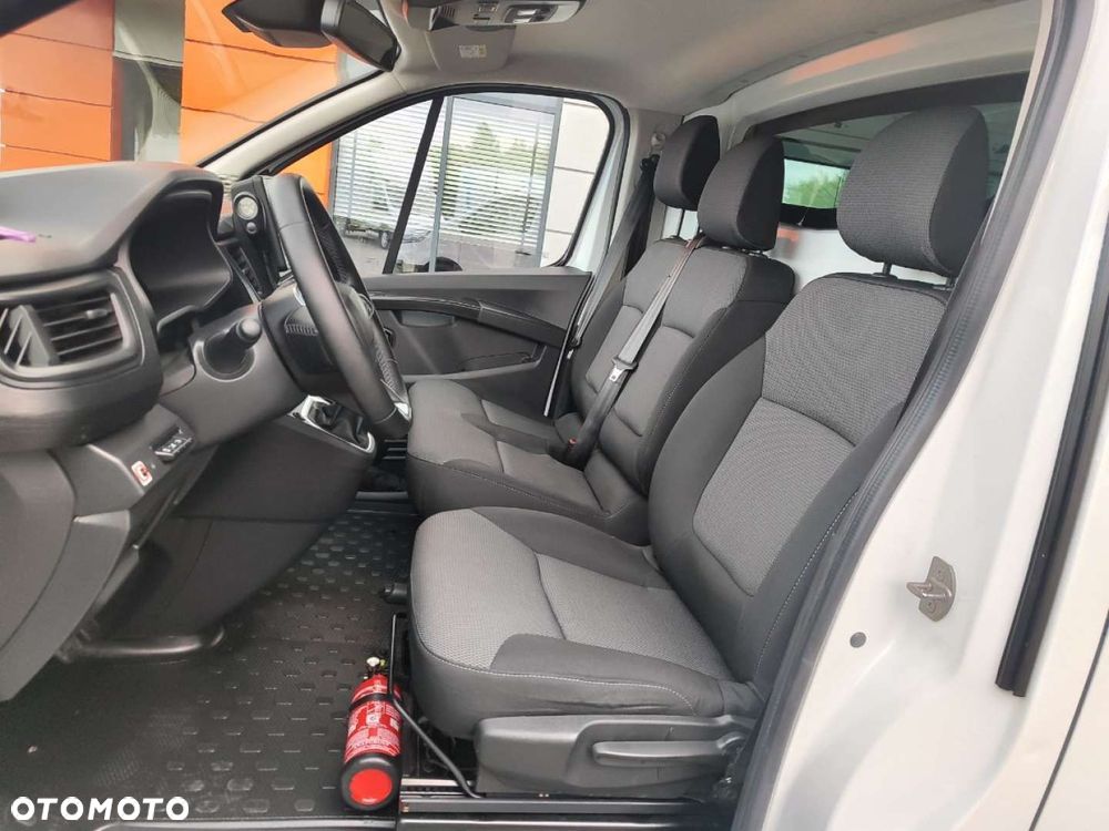 Renault Trafic - 14