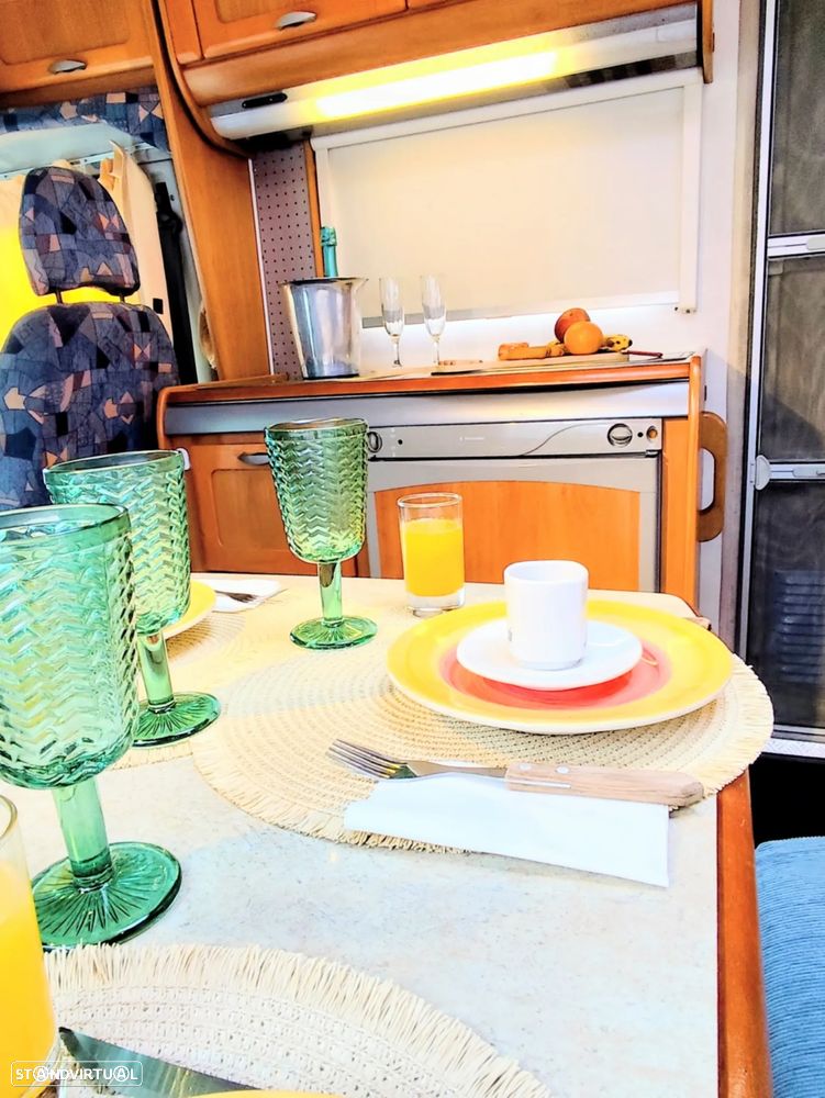 Hymer Car Eriba - 15