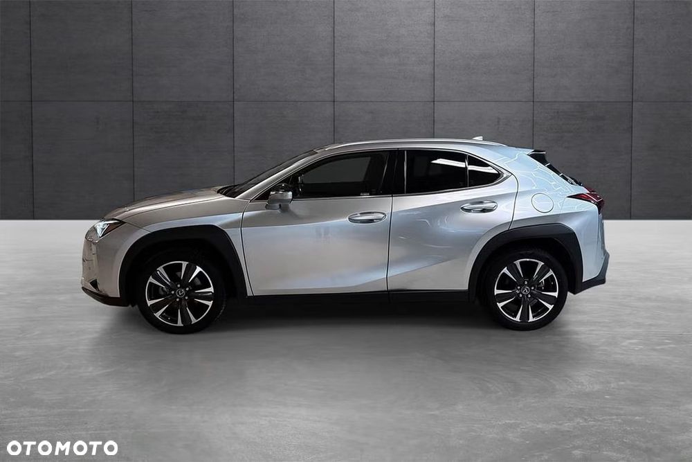 Lexus UX 250h (E-FOUR) Luxury Line - 6