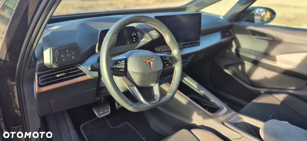 Cupra Born - 16