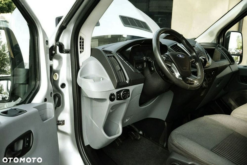 Ford Transit - 16
