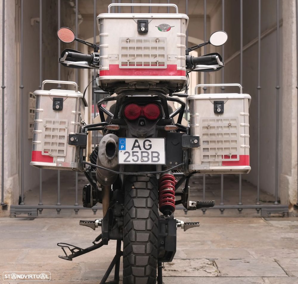 Moto Guzzi V85 V85TT Travel E4 + 5000€ acessórios - 5