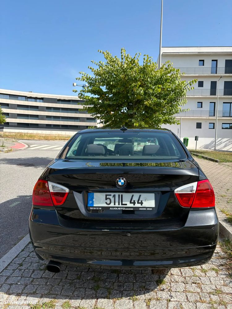 BMW 320 d Navigation - 8
