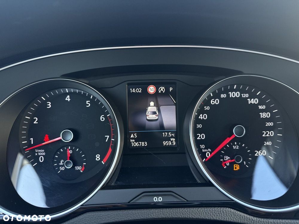 Volkswagen Passat Variant - 22