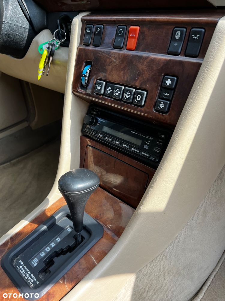 Mercedes-Benz W124 (1984-1993) - 23