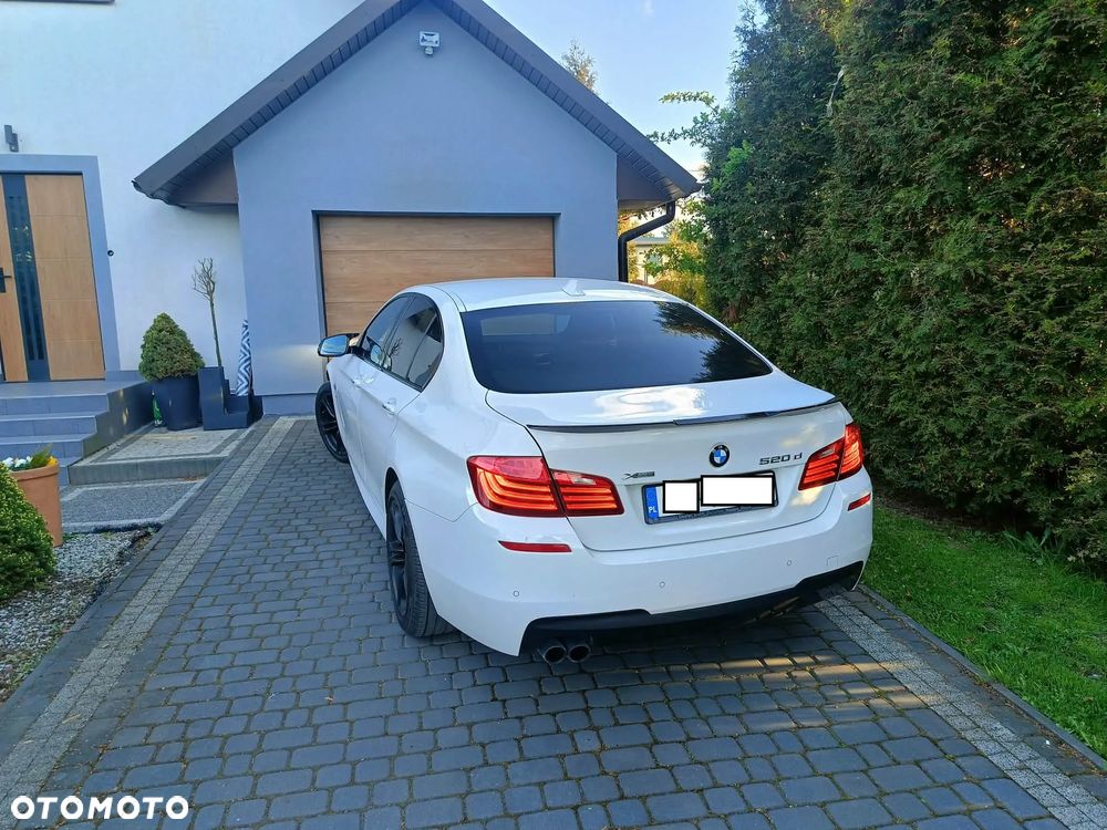 BMW Seria 5 520d xDrive M Sport sport - 4