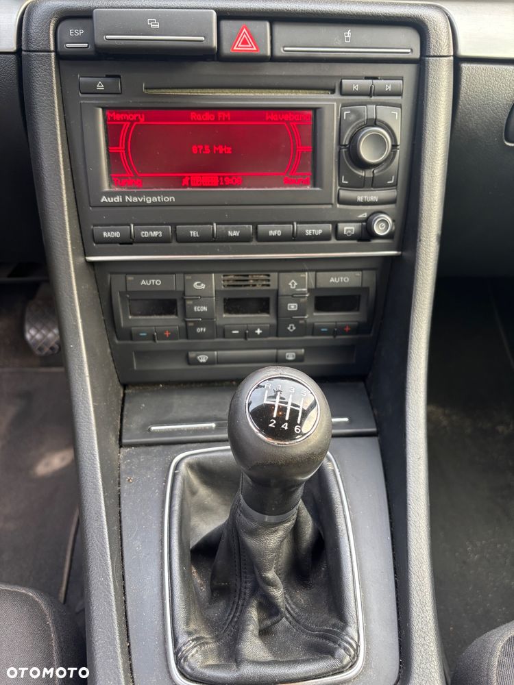 Audi A4 Limousine 2.0 TDI - 12