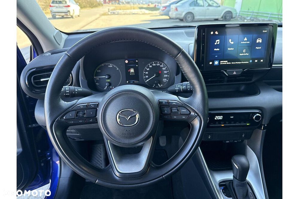 Mazda 2 - 8