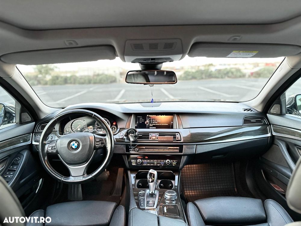 BMW Seria 5 530d xDrive - 9