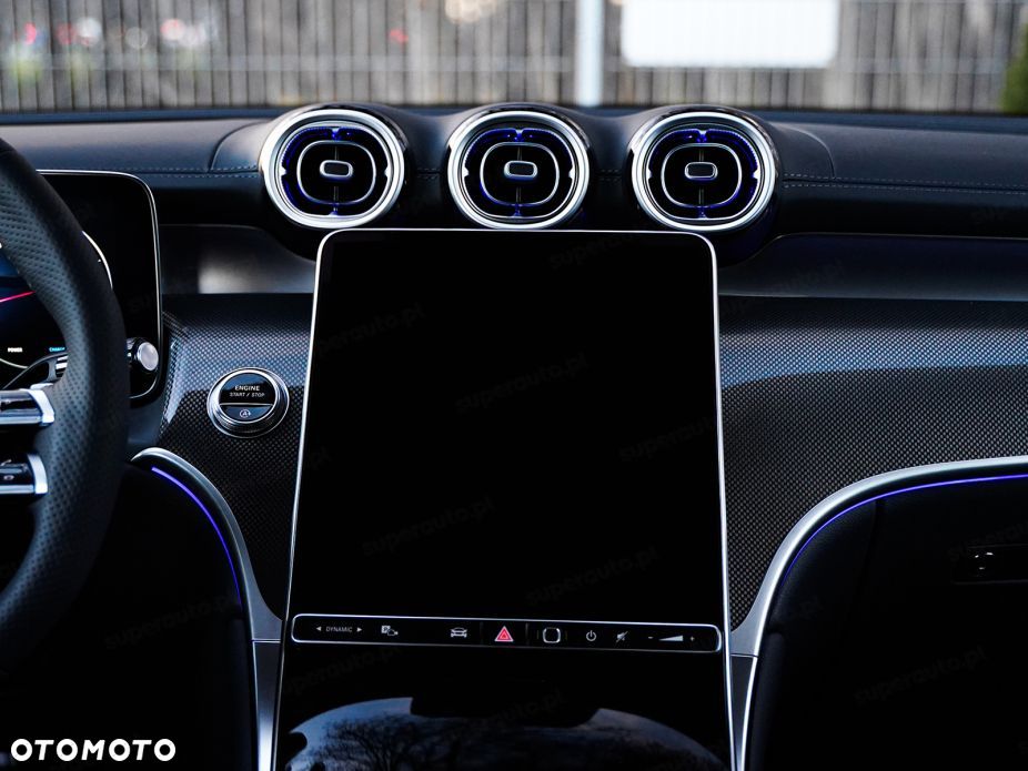 Mercedes-Benz GLC - 11