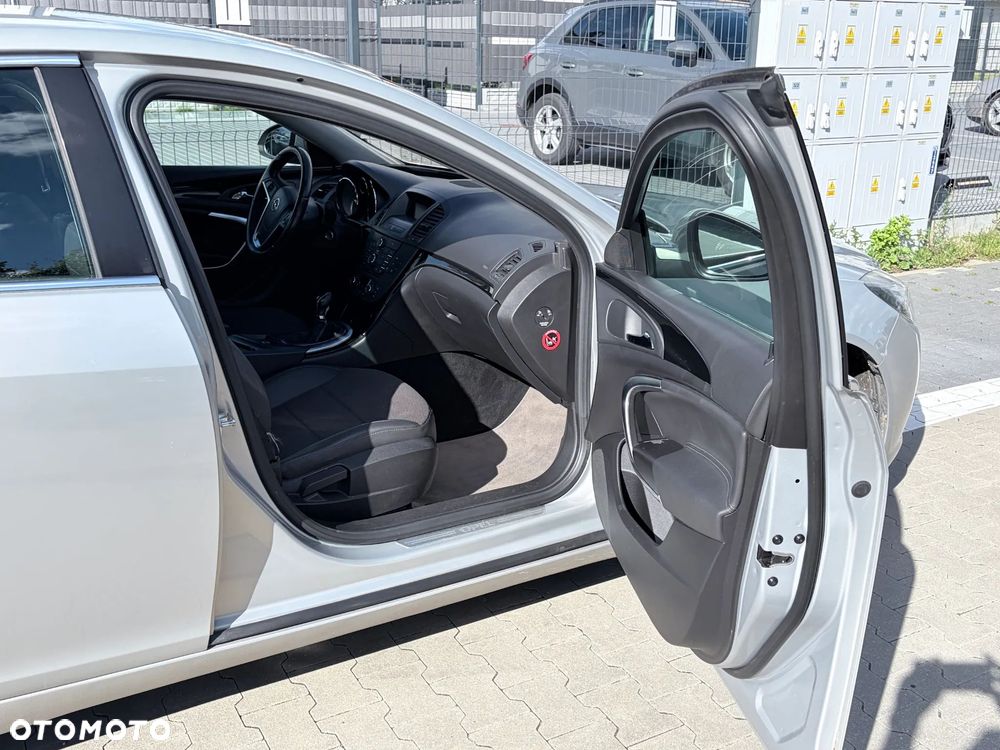 Opel Insignia 1.8 - 8