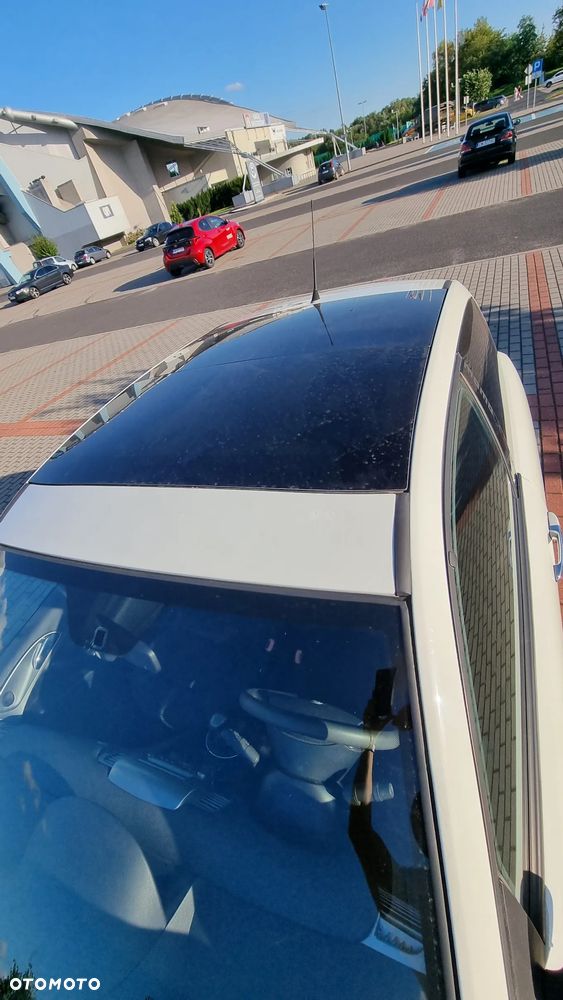 Lancia Ypsilon 1.4 S MomoDesign (5 os.) - 20
