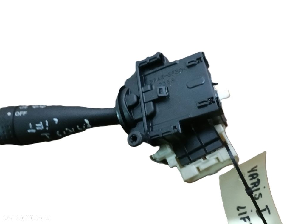 TOYOTA YARIS I 99-05 LIFT manetki * - 3