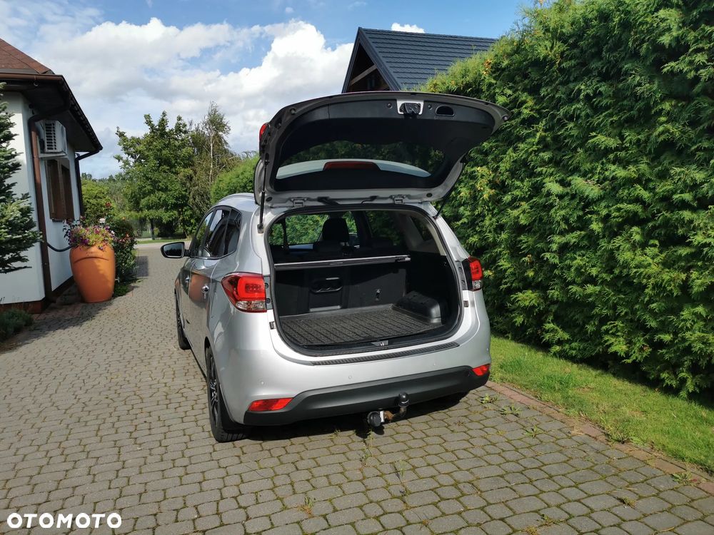 Kia Carens 1.6 GDI Business Line EU6 - 14