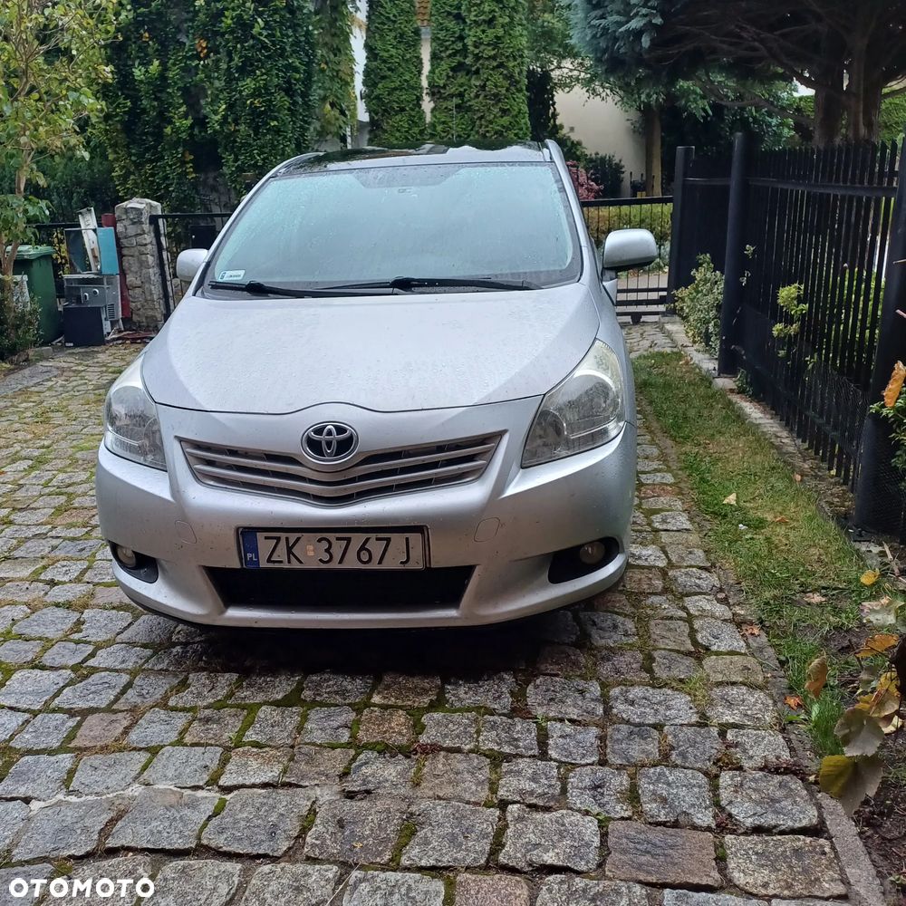 Toyota Verso 2.0 D-4D - 10