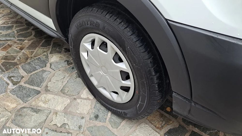 Ford TRANSIT D-CAB TREND L4 6+1 LOCURI RWD - 17