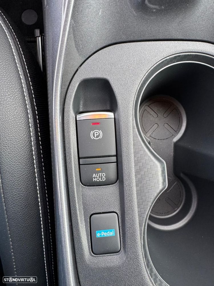 Nissan Juke 1.6 Hybrid N-Connecta NAV. - 22