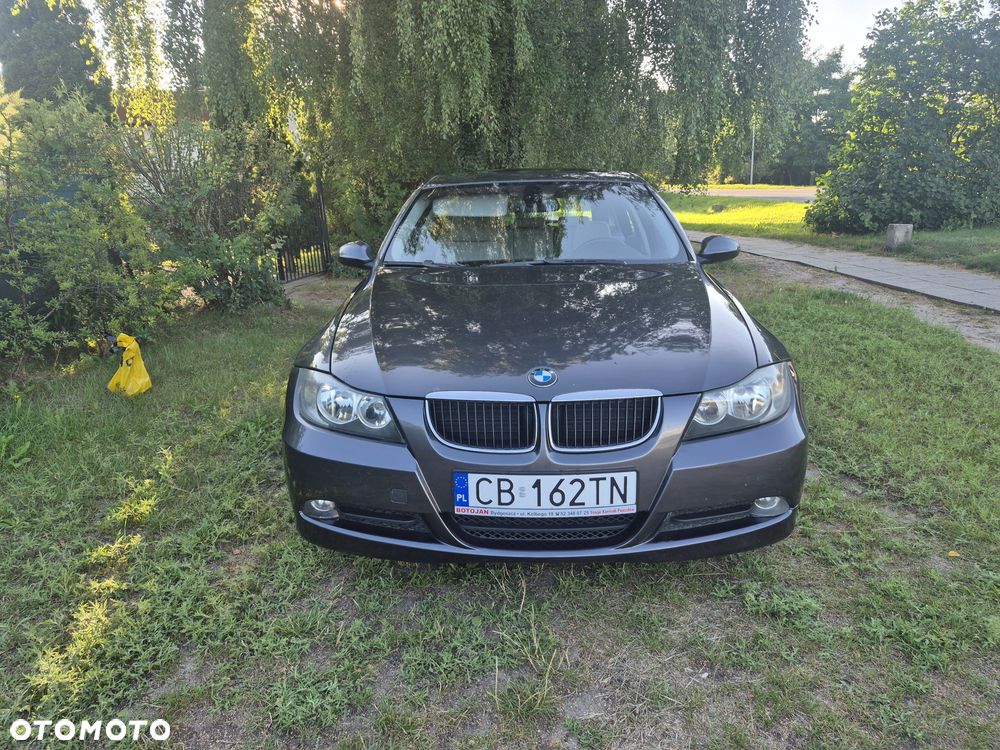 BMW Seria 3 - 1