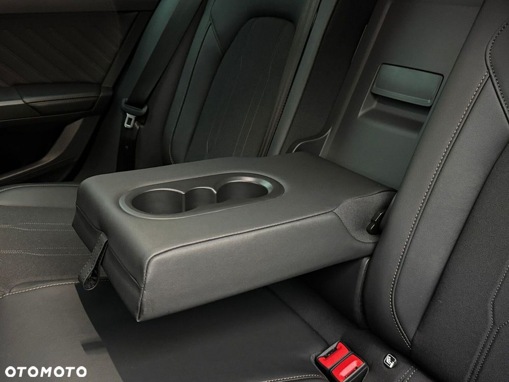 Cupra Formentor 1.5 eTSI mHEV DSG - 37