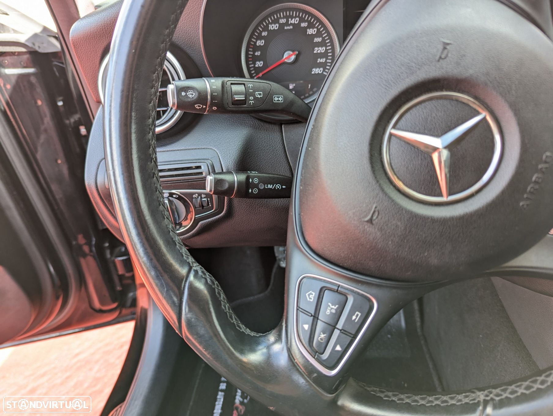 Mercedes-Benz C 200 d - 28