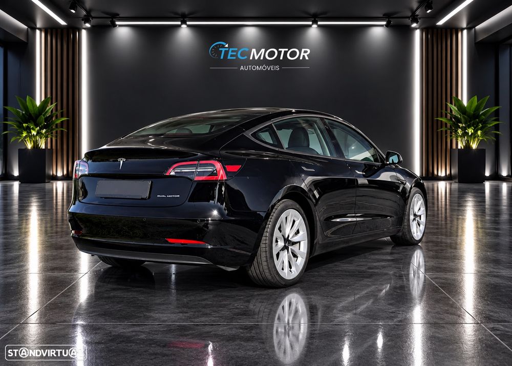 Tesla Model 3 2021 photo 3