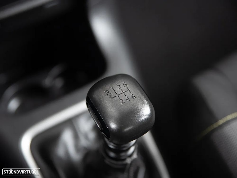 Citroën C3 BlueHDi S&S Shine Pack - 22