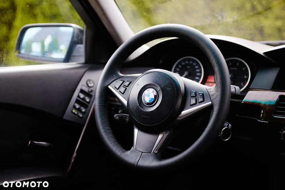 BMW Seria 5 - 23