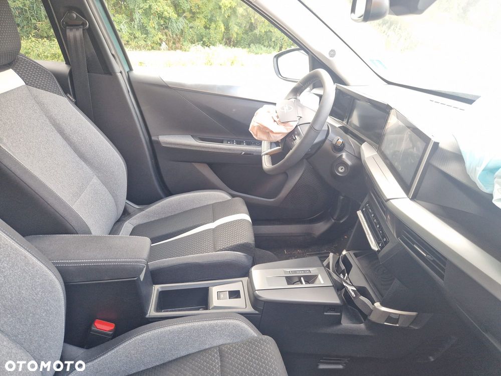 Opel Frontera 1.2 DI Hybrid 48V eDCT GS - 2