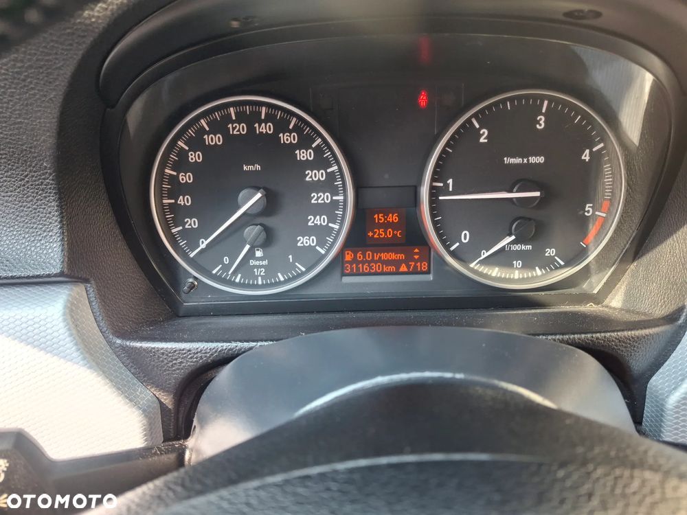 BMW Seria 3 318d DPF Edition Sport - 21