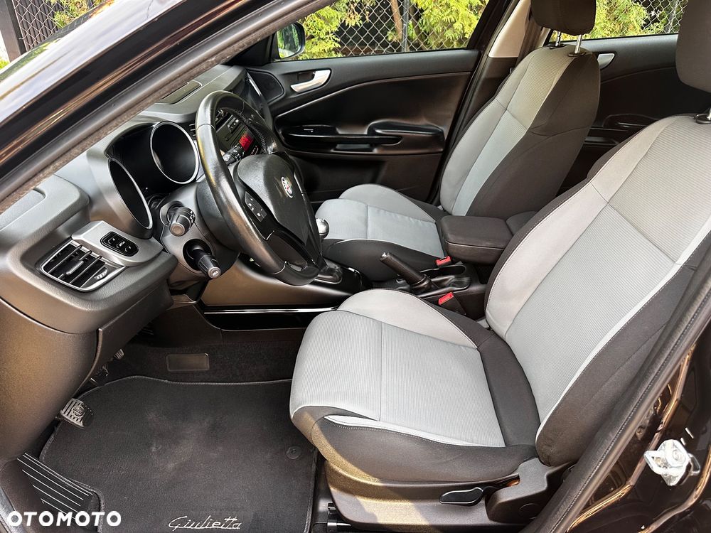 Alfa Romeo Giulietta 1.4 TB 16V Business - 20
