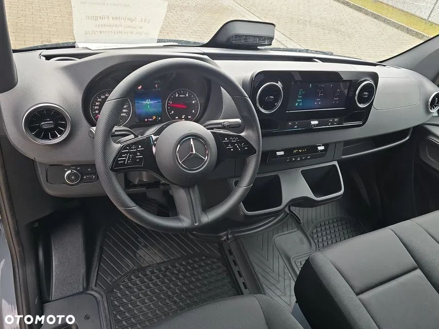 Mercedes-Benz Sprinter 317 CDI Long BASE 14m3 - 20