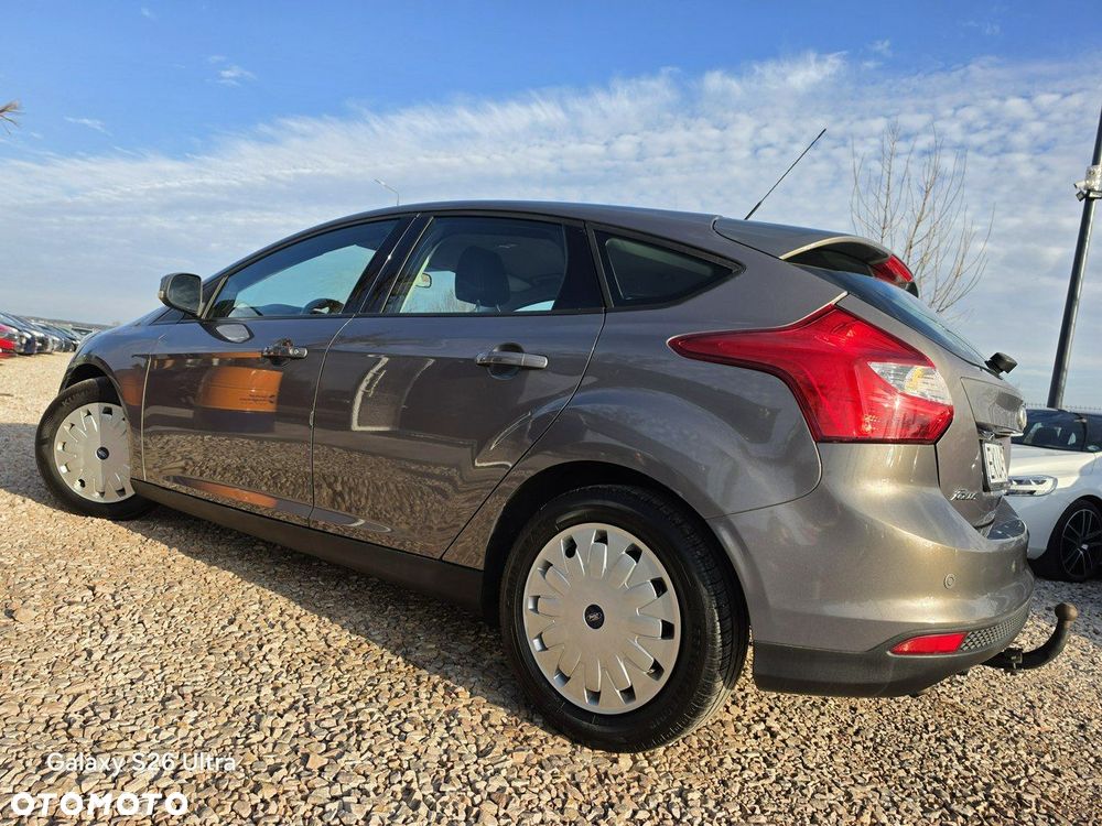 Ford Focus - 28