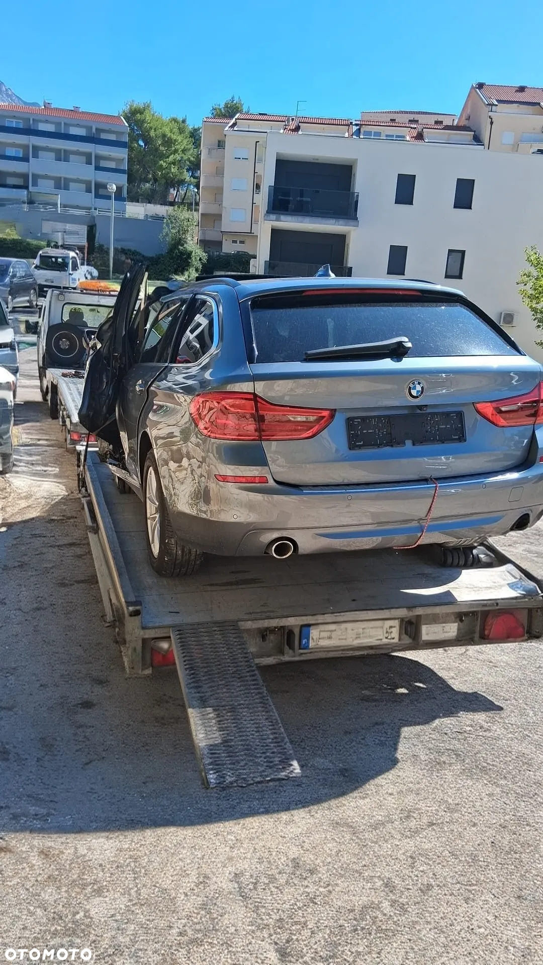 BMW Seria 5 520d xDrive Touring M Sport Edition - 6