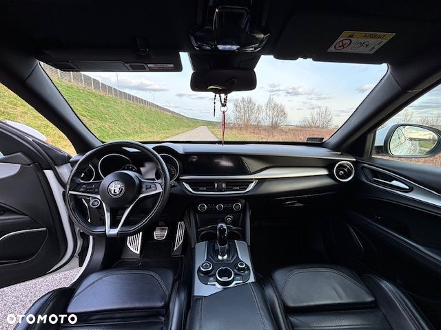 Alfa Romeo Stelvio 2.0 Turbo Executive Q4 - 17