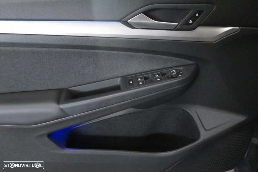 VW Golf 1.0 TSI Life - 22