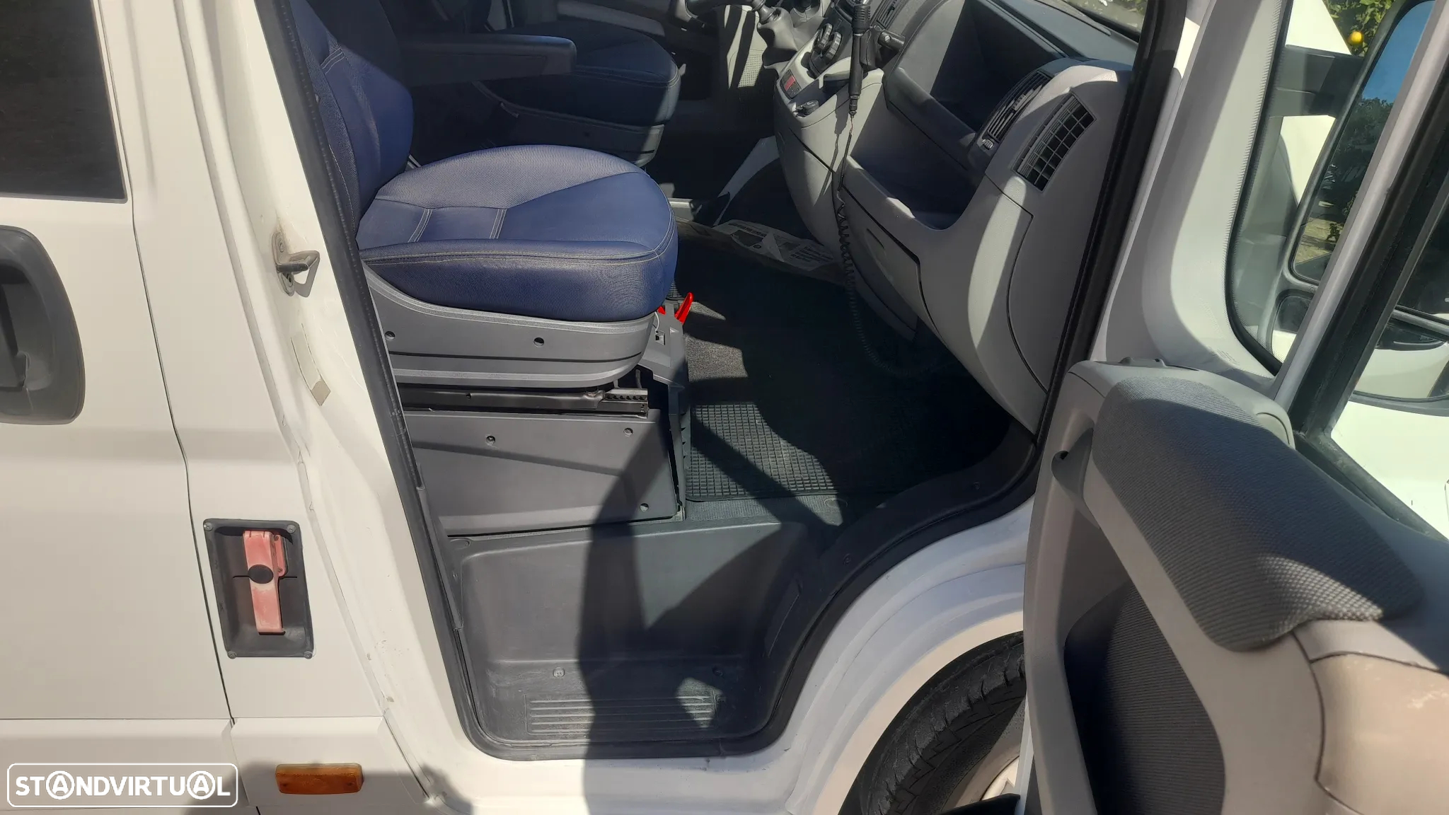 Fiat DUCATO MAXI 3.0 160 CV MINIBUS 18L - 46