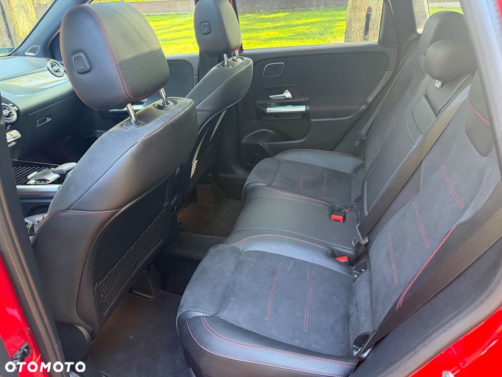 Mercedes-Benz Klasa B 200 AMG Line 7G-DCT - 12