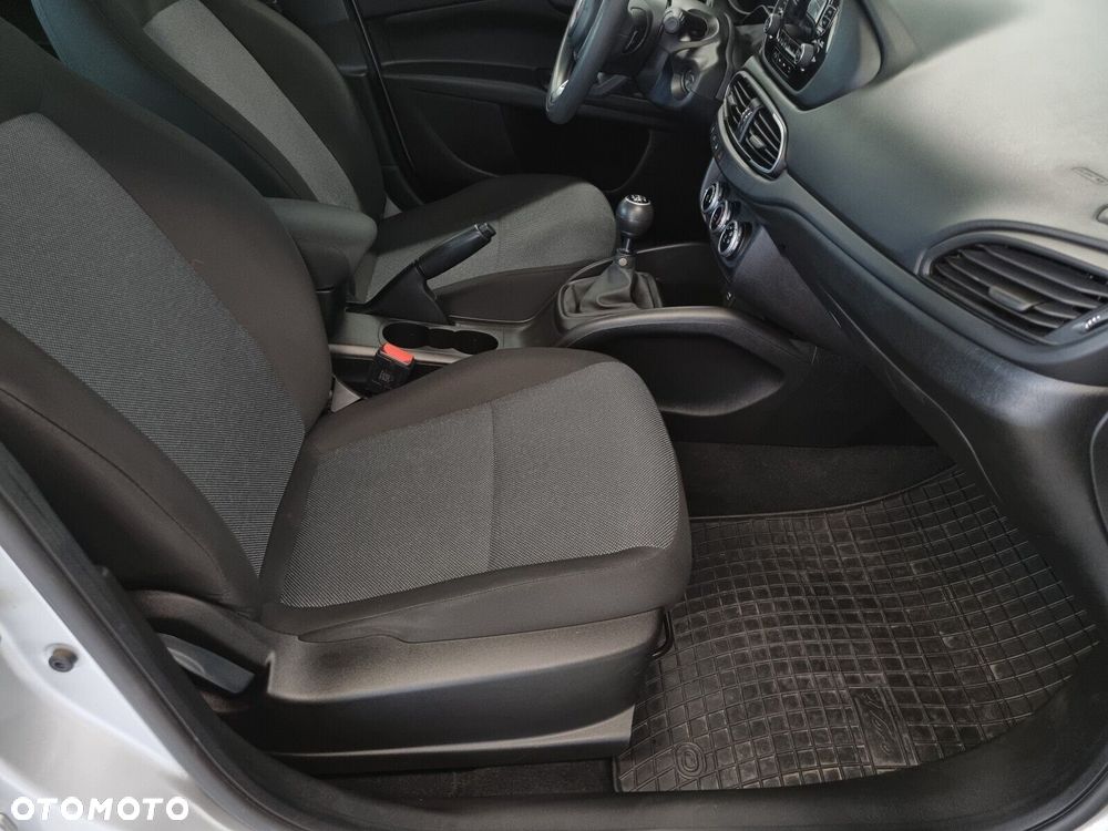 Fiat Tipo 1.4 16V Pop - 10