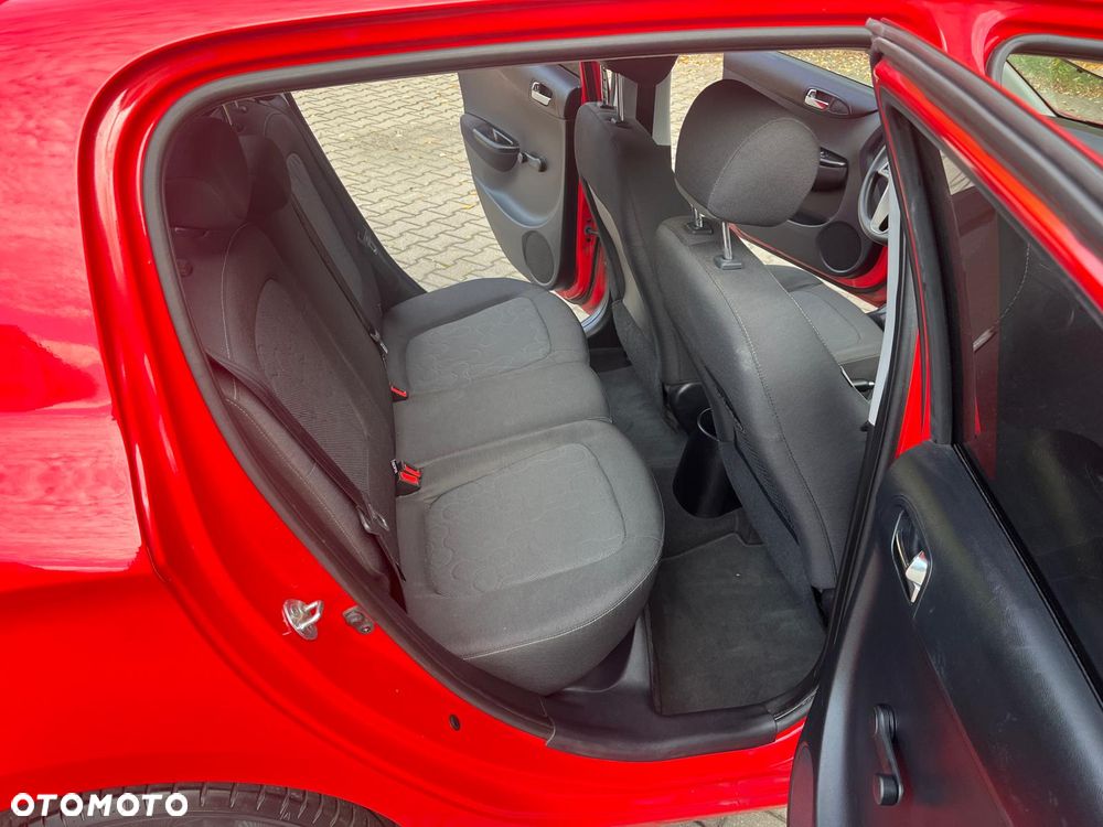 Hyundai i20 - 13