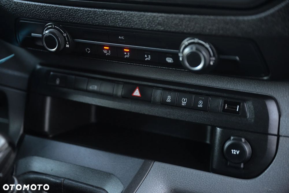 Opel Vivaro - 35