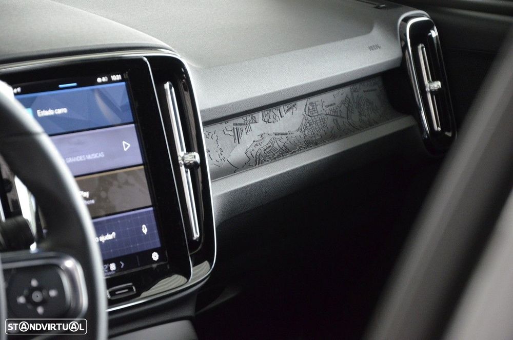 Volvo XC 40 Recharge Extended Range Plus - 9