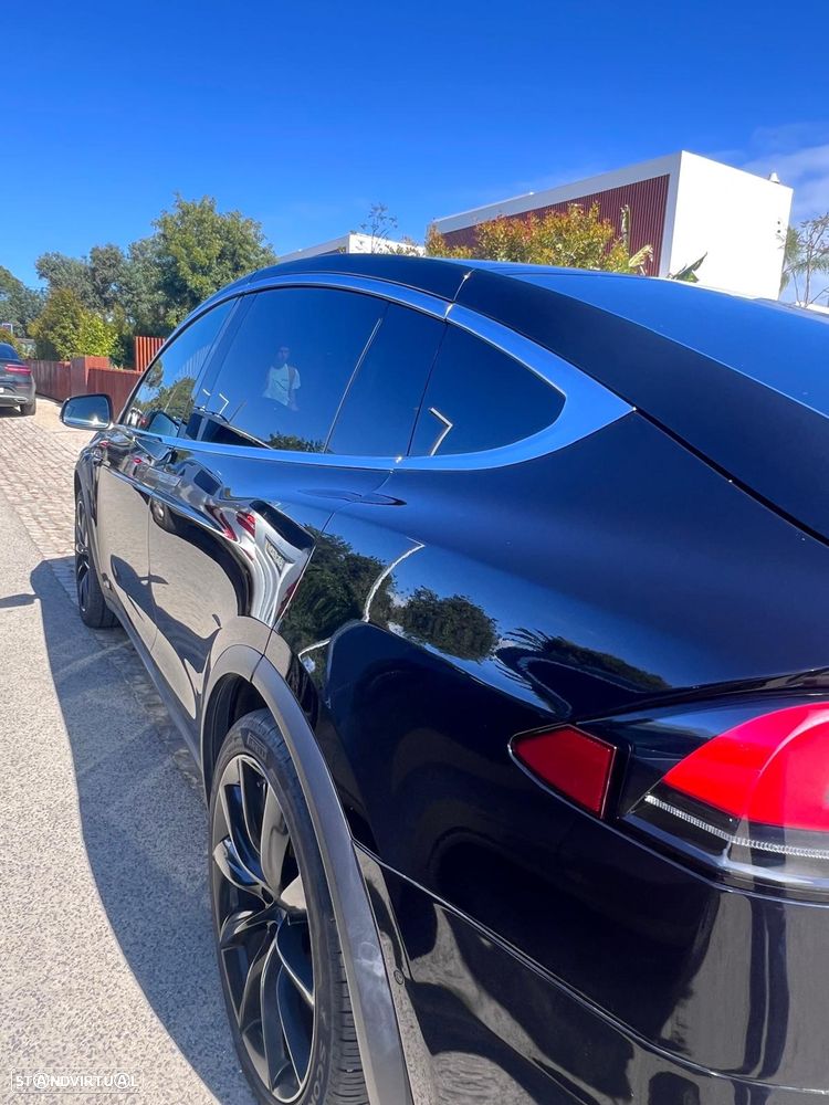 Tesla Model X 100D - 1