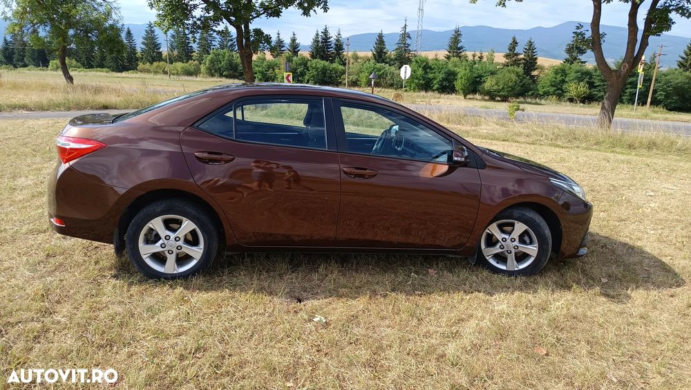 Toyota Corolla 1.6 Valvematic Luna - 3