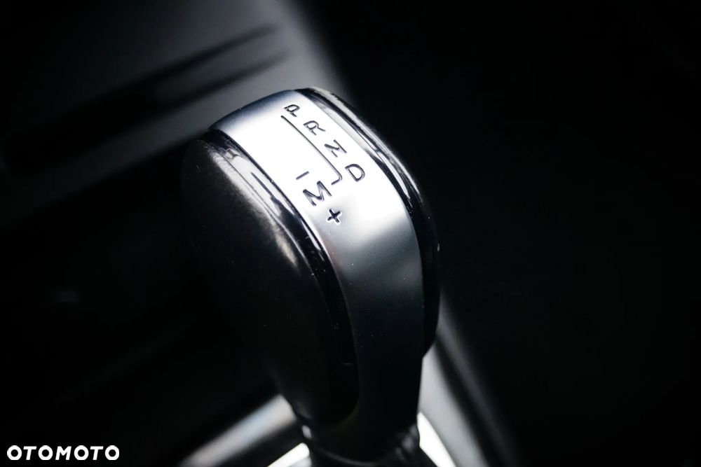 Renault Captur 1.2 TCe Intens EDC - 20