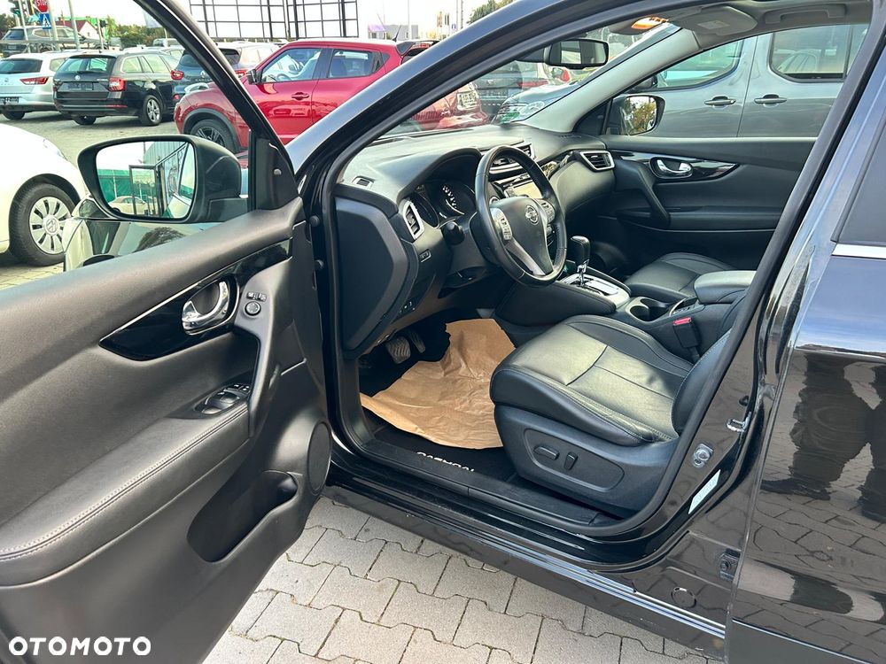Nissan Qashqai 1.6 DCi Tekna Xtronic - 18