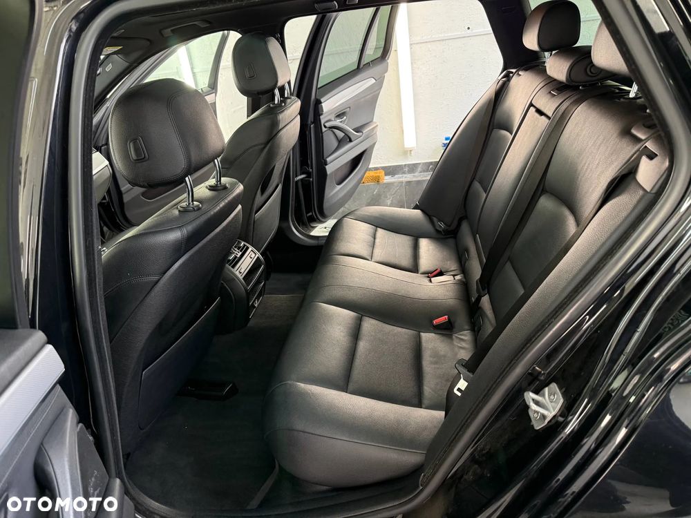 BMW Seria 5 - 13